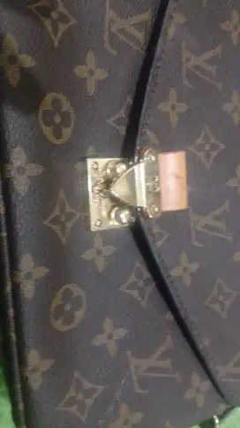 Jual cepat tas Louis Vuitton Paris original