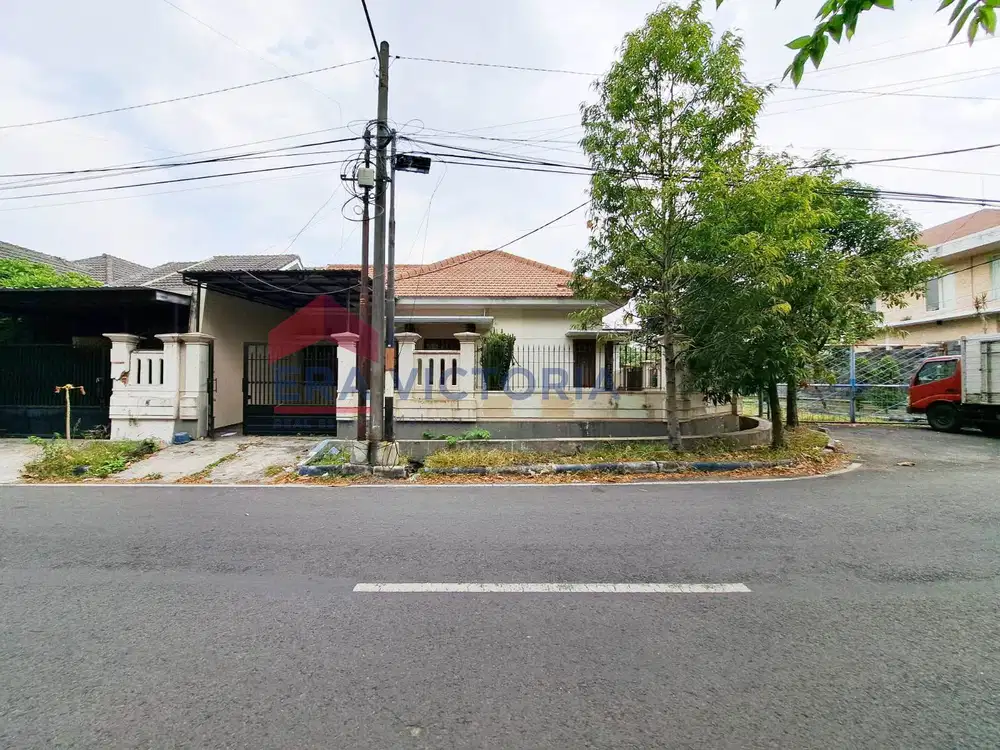 Rumah HOOK Elit Pinggir Jalan Dkt RS Persada & Plaza Araya
