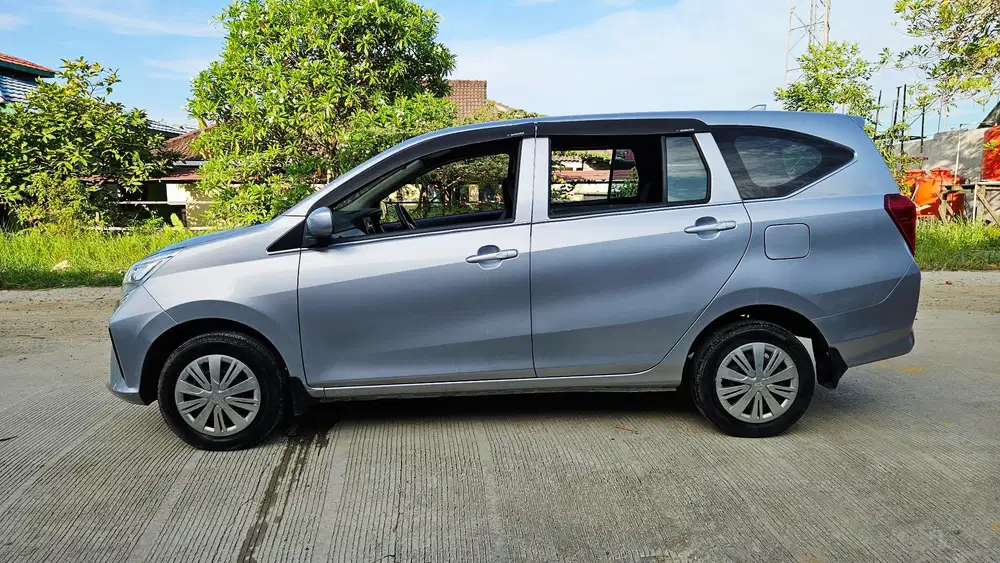 Daihatsu Sigra M 2022 MT DP 5