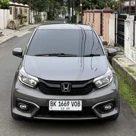 Honda Brio S 1.2 Manual 2022 Abu-Abu