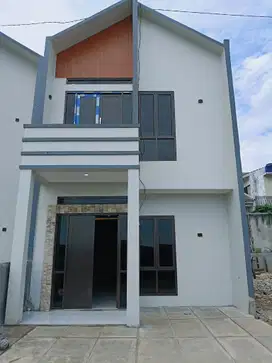 Dijual Rumah 2 Lantai Siap Huni Nempel GDC