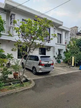 Dijual Rumah Imperium Design Karawaci Barat