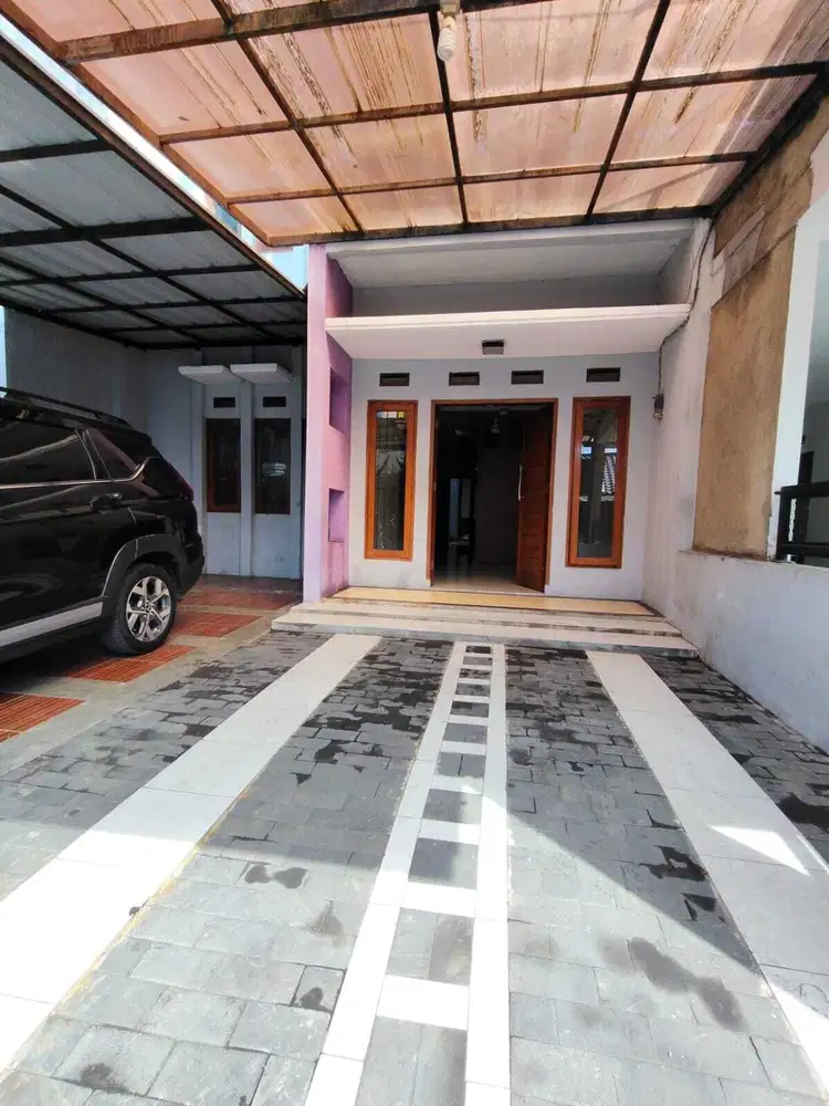 KEREN BANGET NIH RUMAH SIAP.HUNI 2 LANTAI ANTAPANI TENGAH BANDUNG