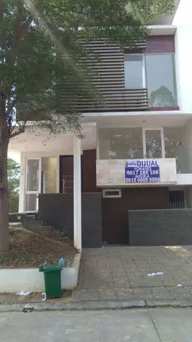 Dijual Rumah Hoek 2 Lantai di Citra Garden 8