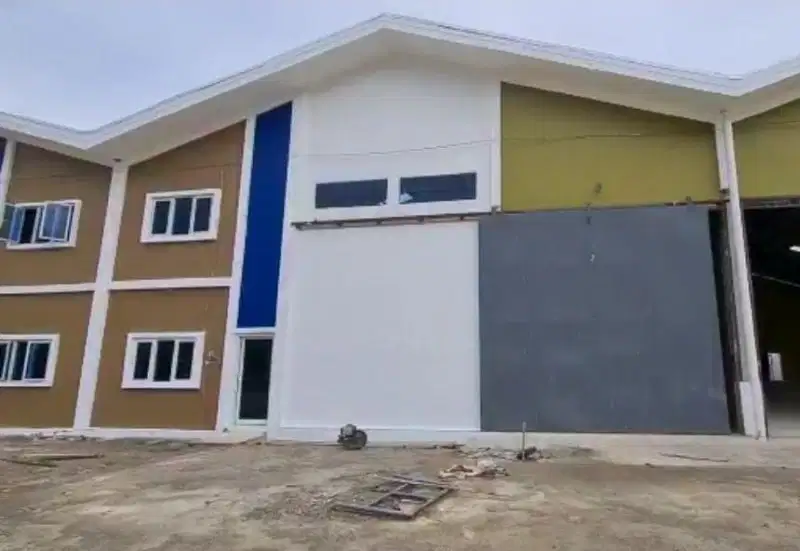 gudang baru lokasi industri di kariangau