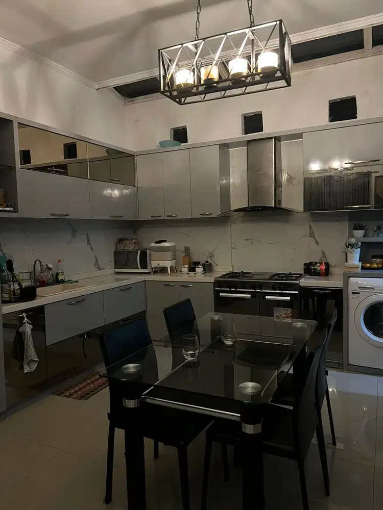 Rumah Bagus Terawat Legenda Wisata Cibubur Termurah