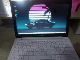 Laptop Asus Pemakaian Pribadi