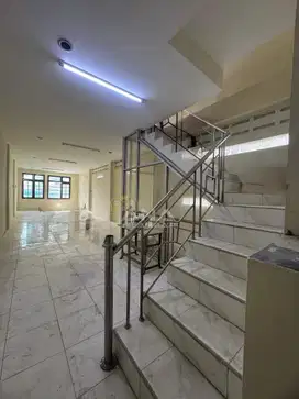 ANA RUMAH UK 4X20M DI JELAMBAR