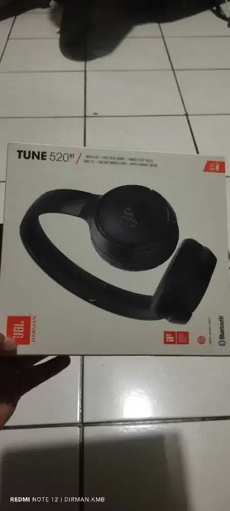JBL tune 520bt masih baru
