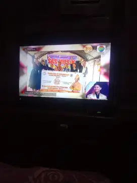 tv sharp  32 inc + setobox