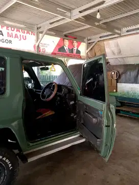 Daihatsu Feroza 1993 Bensin