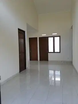 Di Sewakan Rumah 1 Lantai Hoek Minimalis Siap Huni di Harapan Indah