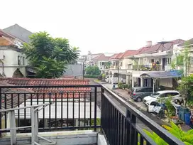 Rumah cluster puri beta ciledug jual cepat dekat halte busway