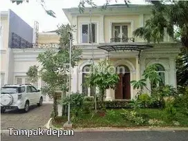 RUMAH MODERN CLASSIC 2LT MEWAH DG POOL DI JL.RAYA SERPONG TANGSEL