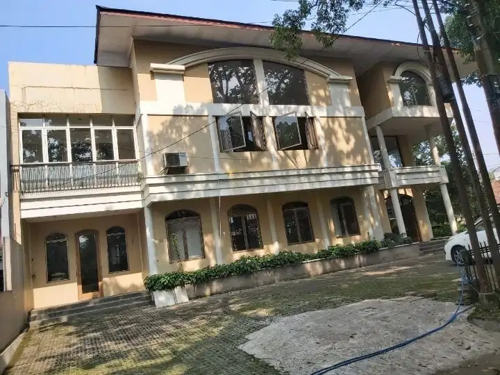 Rumah Mainroad Jl. Otten Bandung