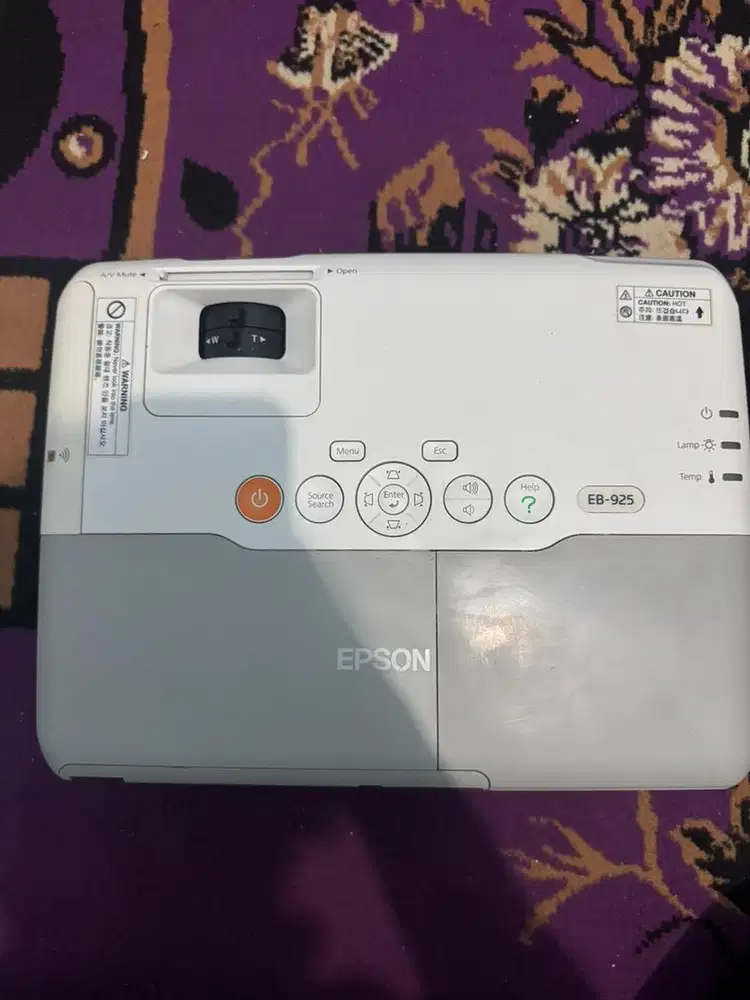 Proyektor epson eb925