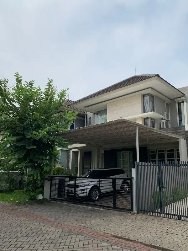jual rumah mewah minimalis 2 lantai graha family