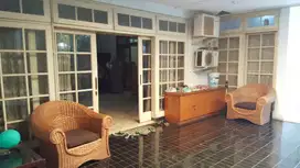 RUMAH HITUNG TANAH DI CILANDAK LOKASI BAGUS DAN TIDAK BANJIR