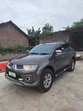 Pajero Sport Dakar Limited