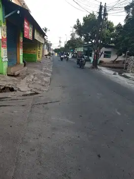 tempat usaha/kios strategis tembalang