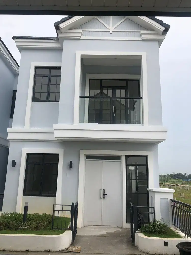 Disewakan rumah 3lt, carport luas posisi hook pencahayaan 2 arah Lavon