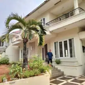 Rumah Mewah 2 Lantai Hook Modern Strategis Siap Huni