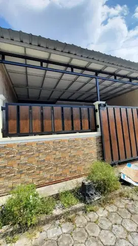 Dijual Rumah bagus Cluster di Wonorejo Solo