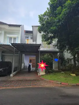 WTS / Dijual Rumah Siap Huni Lokasi Strategis di Beryl, Gading Serpong
