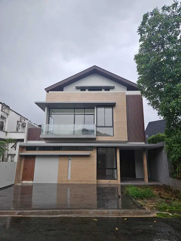 Rumah Modern Brand New di Taman Diponegoro Lippo Karawaci