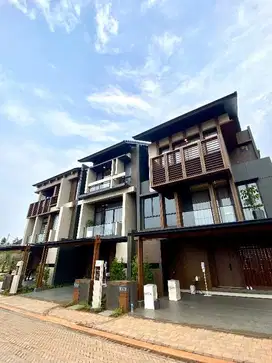 Dijual rumah mewah full Marmer cluster Wynyard Hiera BSD Serpong