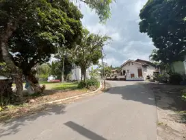 ZONA KUNING; Tanah Pakem Sleman Dijual, Utara Kampus UII