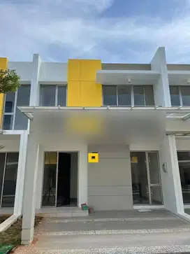 DIJUAL. Rumah PIK 2. Full Furnished. Uk 6x10 2 Lantai.