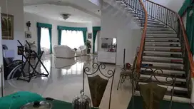DIJUAL RUMAH VILLA GADING INDAH SIRKULASI NYAMAN KELAPA GADING