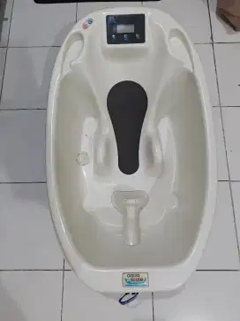Bak Mandi Aqua Scale