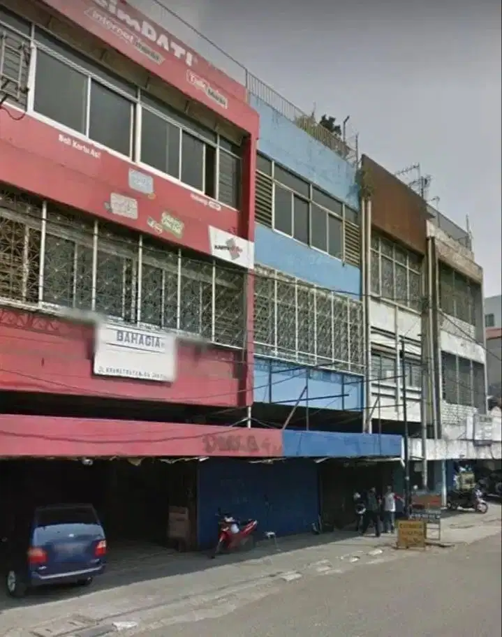 Dijual ruko gandeng 2unit lokasi strategis di jalan raya Kwitang