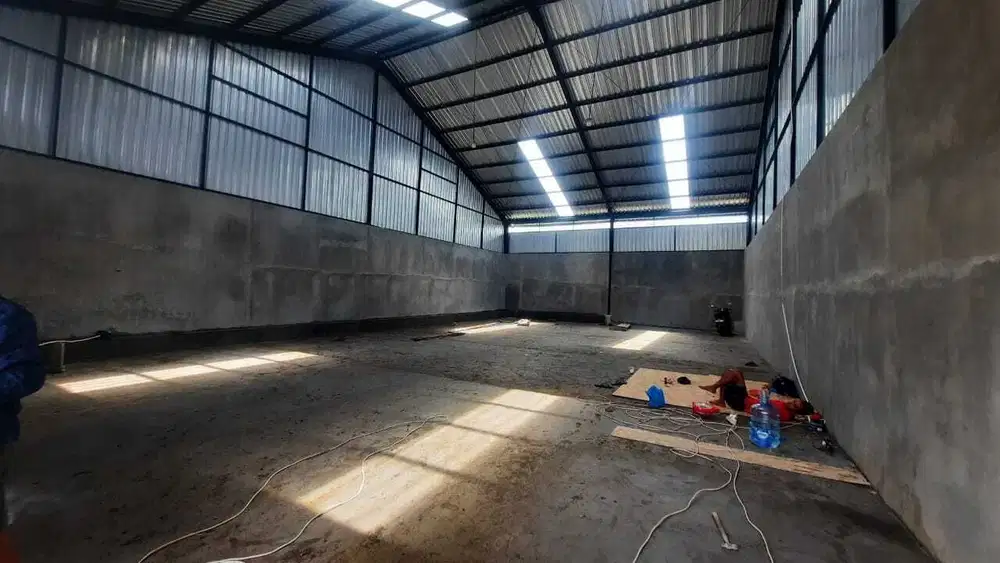 SEWA GUDANG DI JL. CARGO DENPASAR BARAT, LUAS 363m2