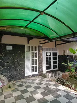 KONTRAK SARIJADI JALAN UTAMA HARGA MIRING NEGO, SIAP HUNI