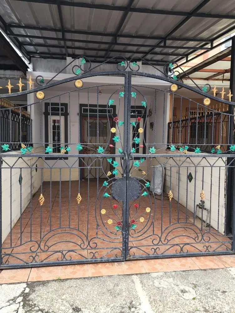 Dijual rumah 2 lt 3,7 x 12,5 m2 di Citra 2 Ext Shm, hadap selatan ada