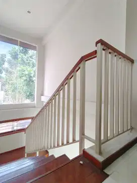 TITIHAN PERMATA BINTARO SEKTOR 9 RUMAH HOMIE SIAP HUNI TRULEK PERMATA