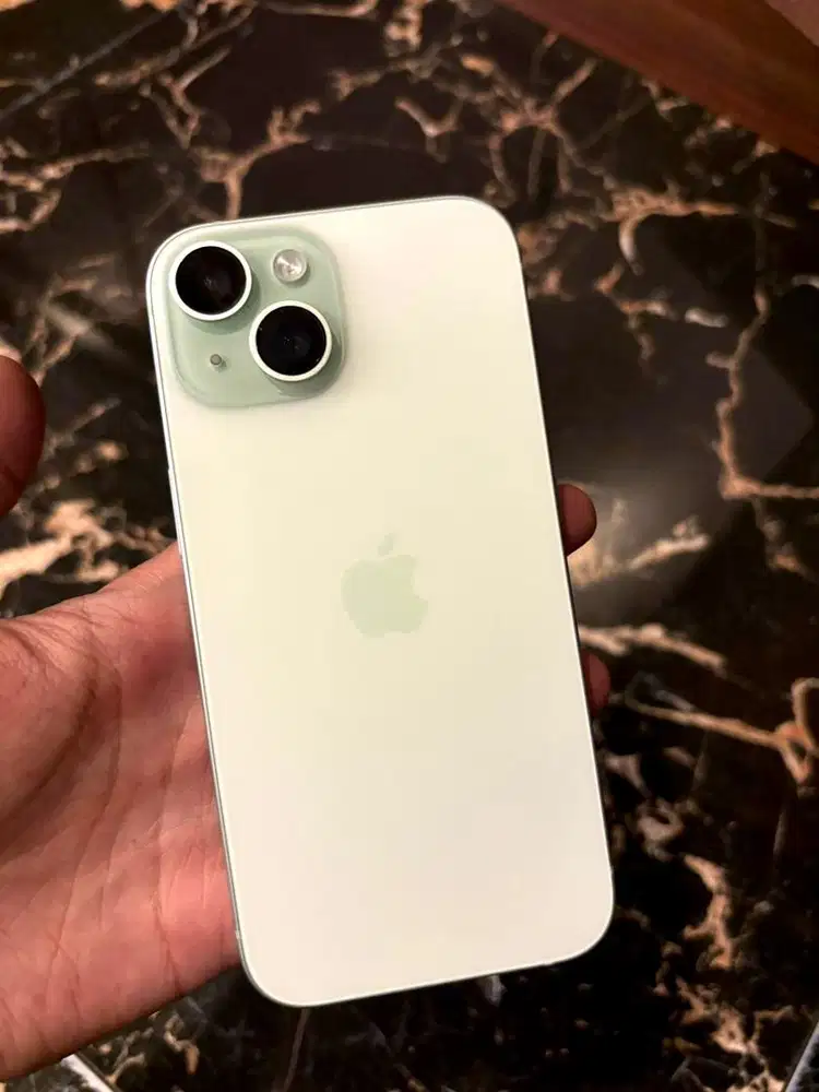 iPhone 15 green 128gb iBox