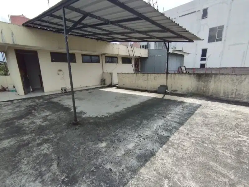 ruko strategis di jalan utama gatsu bandung disewakan