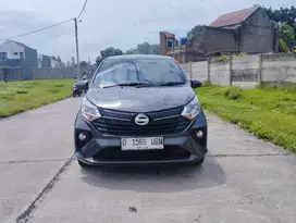 Daihatsu New Sigra R manual 2023 kredit murah