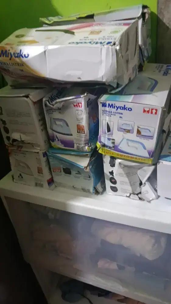 Jual setrika maspion sama miyako