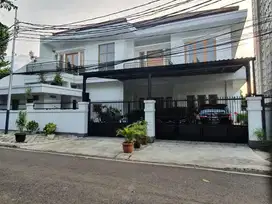 JUAL RUMAH STRATEGIS 2 LANTAI PONDOK PINANG KEBAYORAN LAMA JAKSEL
