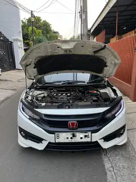 Honda Civic 2017 Bensin