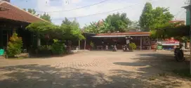 Rumah Strategis Purbalingga Pusat Kota Posisi Hook di Jalan Protokol