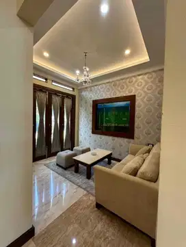 Disewakan Rumah Lux Furnished Dalam Cluster Di Ciumbuleuit Bandung