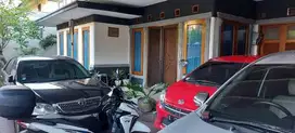 RUMAH NYAMAN LINGKUNGAN ISTIMEWA DI KOMPLEK DUREN SAWIT