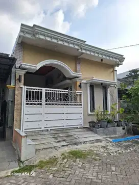 Rumah Siap Huni Full Furnished di Perum Palem Watu - Gresik