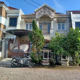 Dijual Rumah Murah Dua Lantai di Perum Wiguna Timur Gunung Anyar